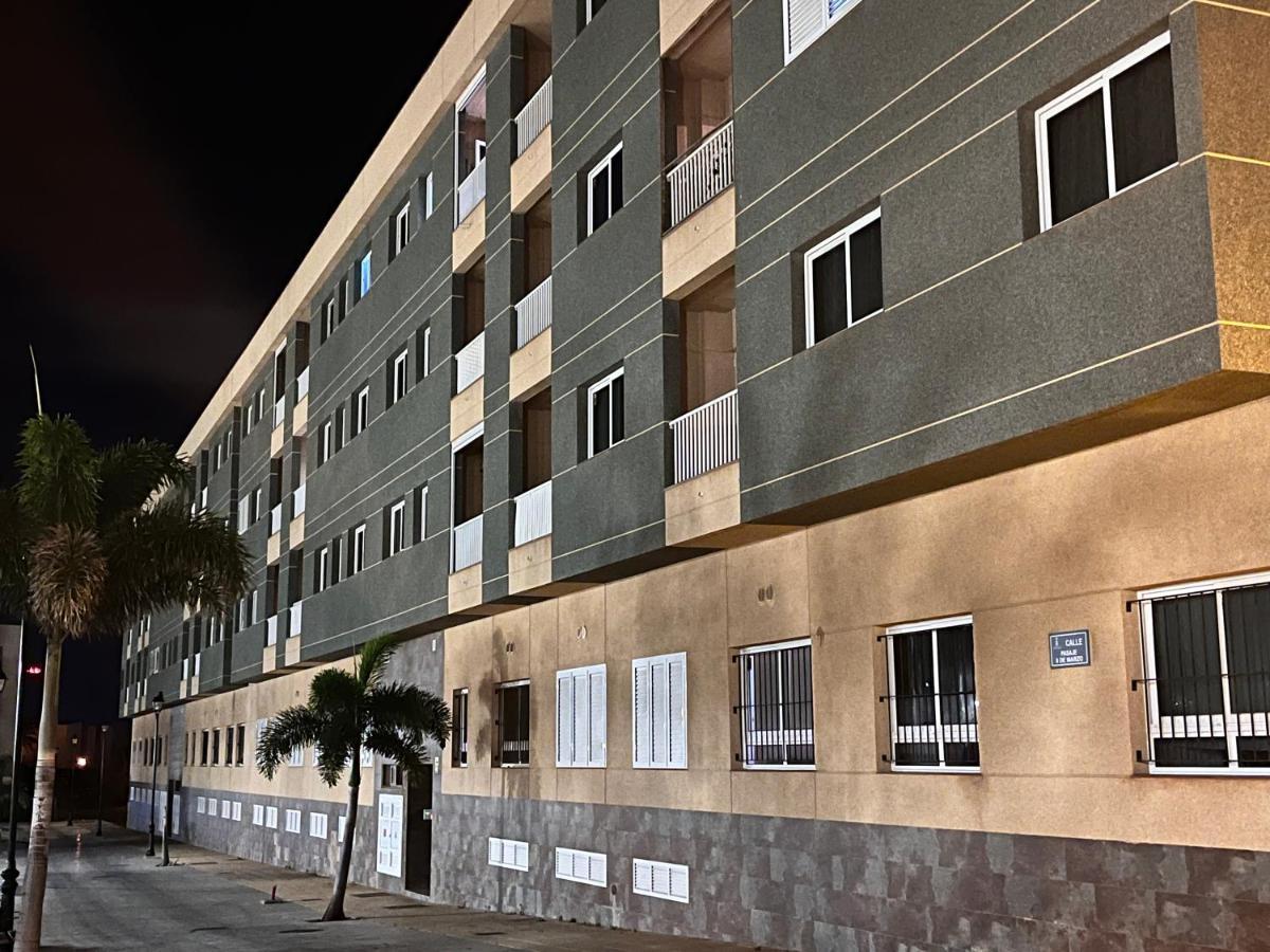 Sardina Melo Home Vecindario-Near Airport-Elevator-Garage מראה חיצוני תמונה